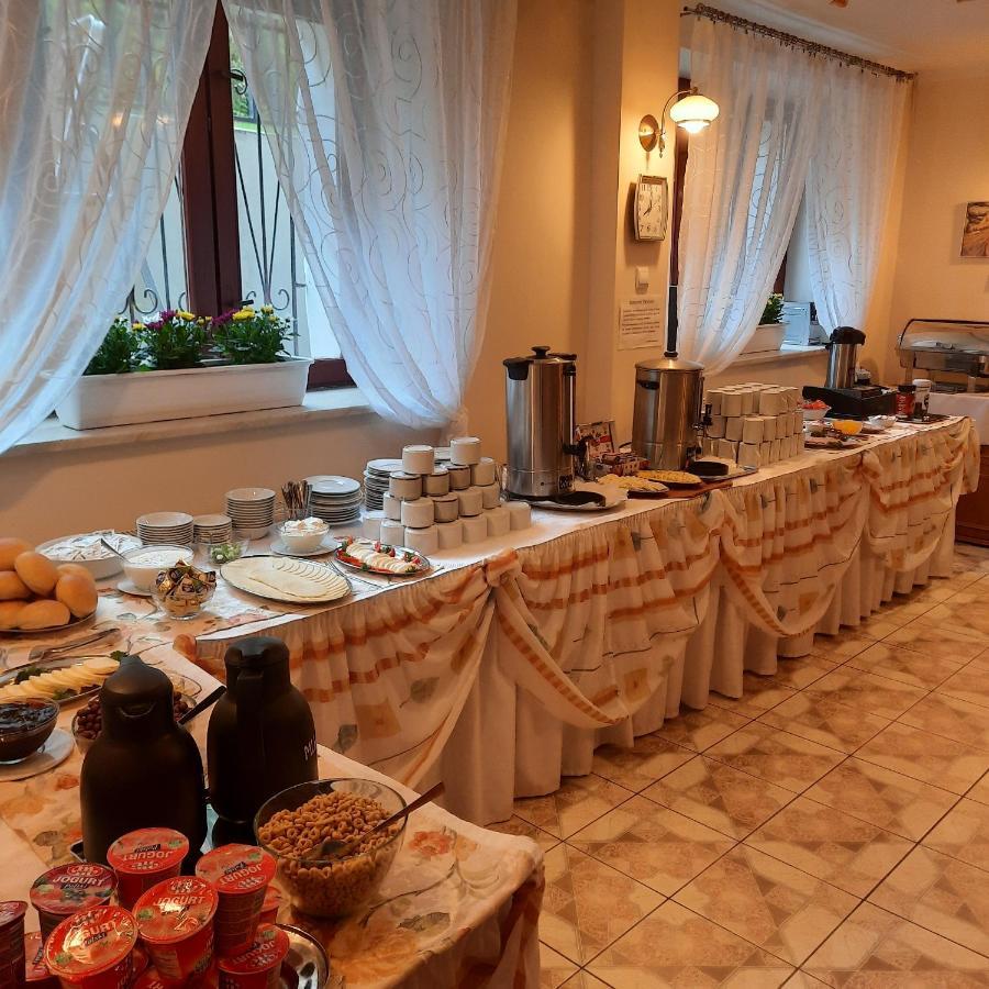Bed and Breakfast Osrodek Wypoczynkowy Buenos Aires Kudowa-Zdrój Exteriér fotografie